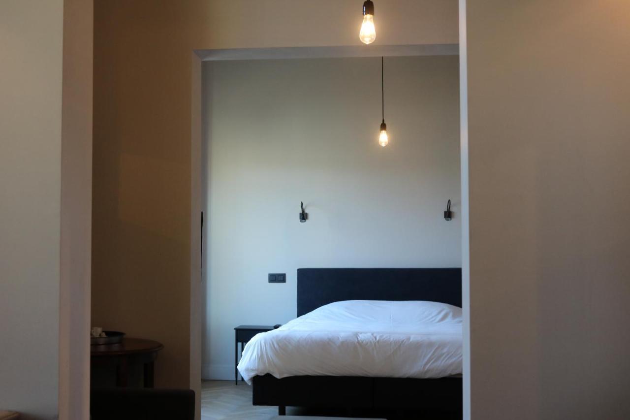 Peter House Bed and Breakfast Nivelles Exteriör bild