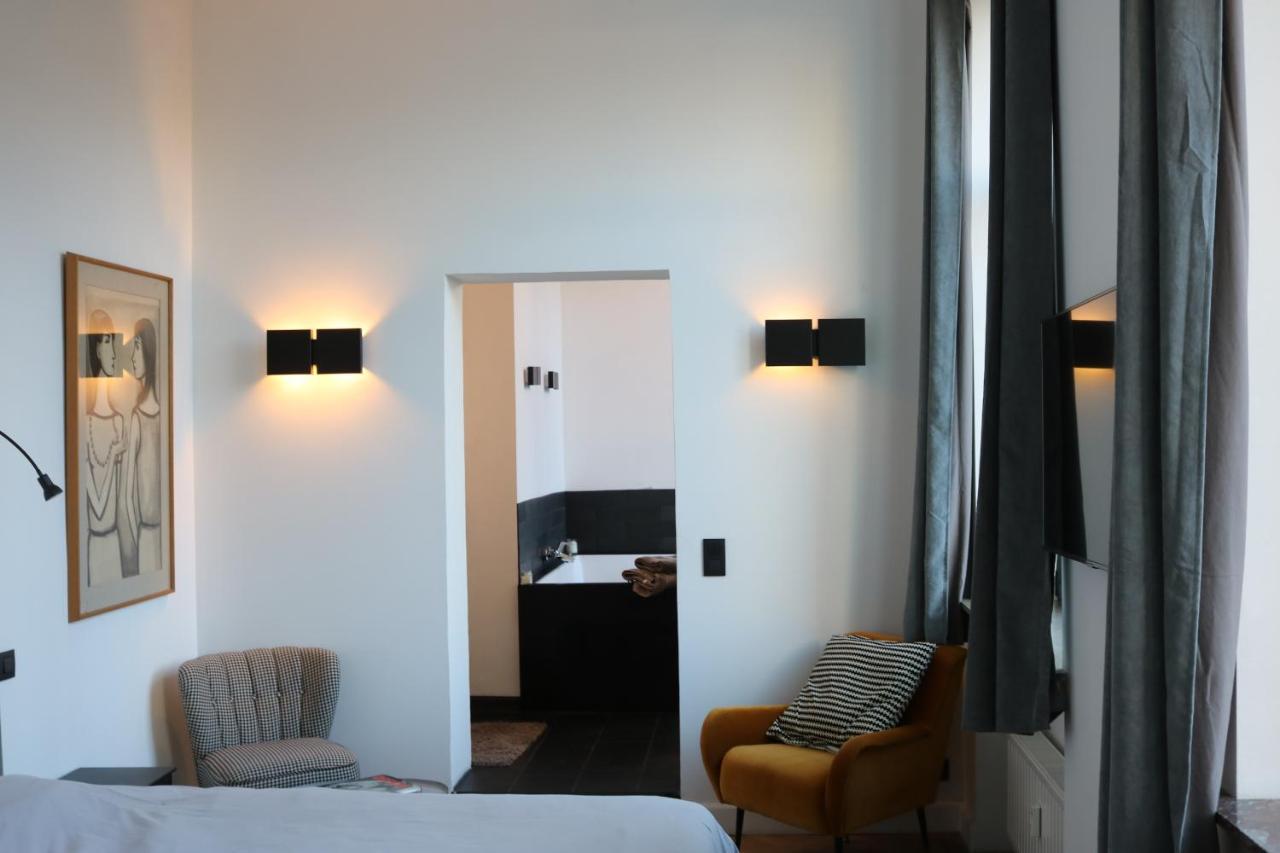 Peter House Bed and Breakfast Nivelles Exteriör bild